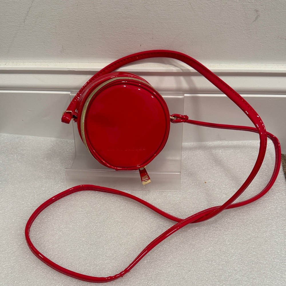 Marc Jacobs red patent leather mini circular crossbody bag purse
